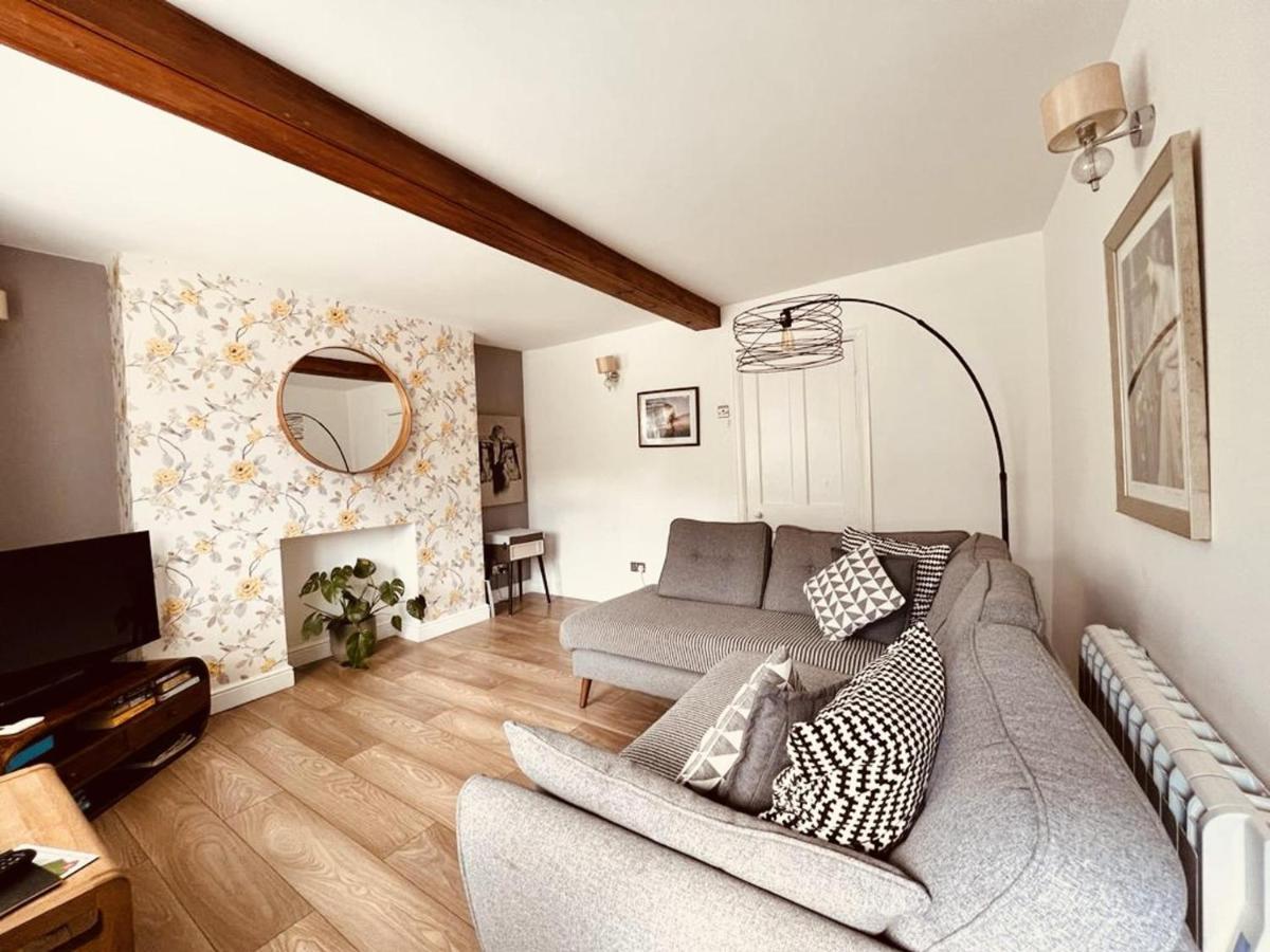 Cosy Cottage Four Miles From Lincoln City Centre Bagian luar foto