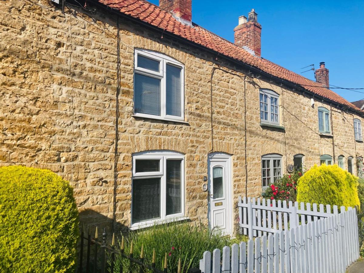 Cosy Cottage Four Miles From Lincoln City Centre Bagian luar foto